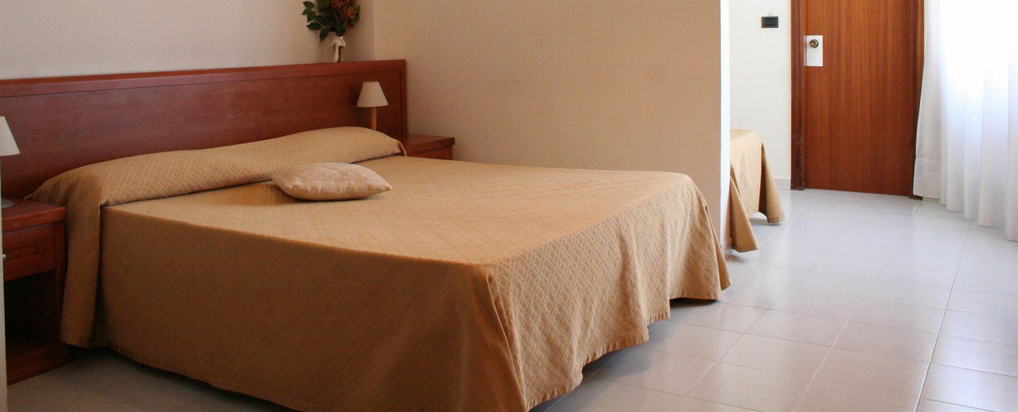 Hotel Carosello 폰테카냐노 외부 사진